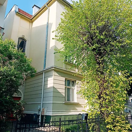 Apartament Hacienda *