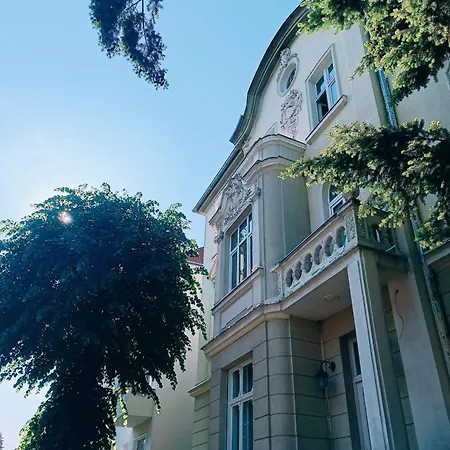 Hacienda Apartament *